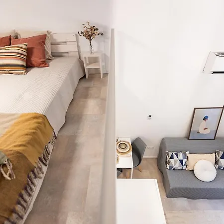 Gat Community Guest house 3*