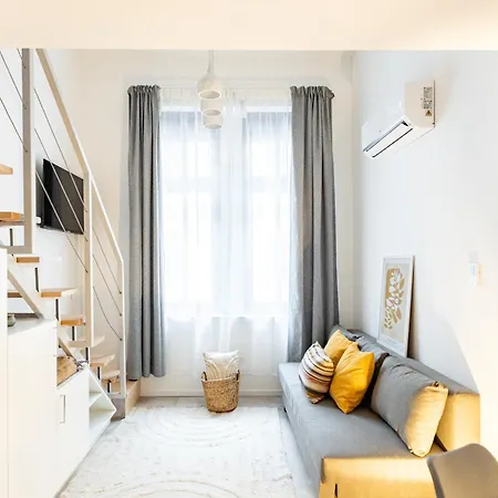Gat Community Budapest